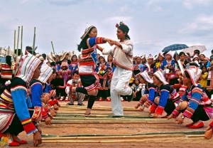 Lao Dance | All about 3 Main Laos Traditional Dances