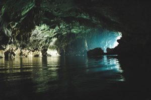 visit kong lor cave with go laos tours