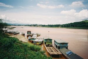 Ban Houayway travel with go laos tours (1)
