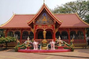 Wat Si Muang laos tour for visitors