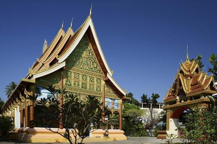 wat inpeng in laos tours