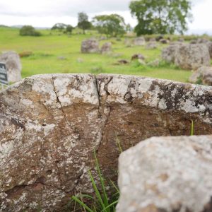 8 days tour in laos visit plain of jars