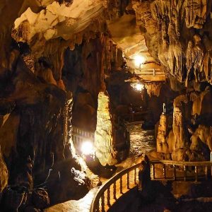 thamjang cave 6 days in Laos